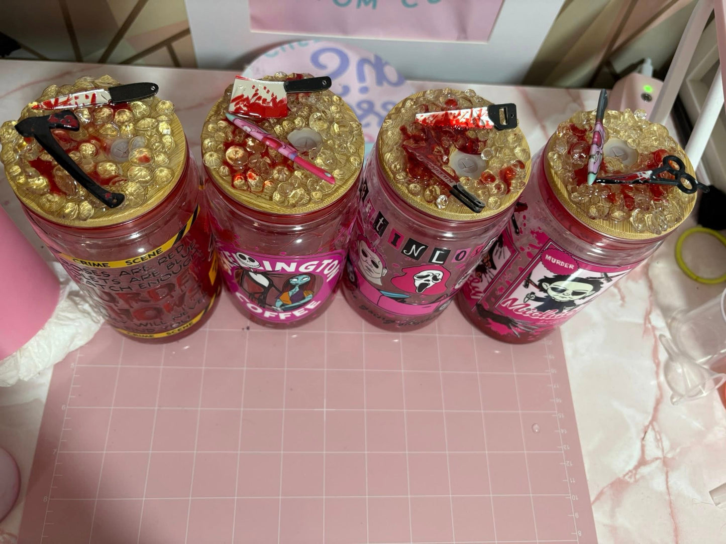 Ice Lid and up to 3 charms